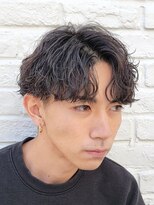 フィフス 原宿(fifth)&nbsp;メンズツーブロックマッシュ束感ショート波巻きスパイラルパーマ