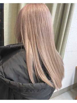 ヘアサロン トゥーシー(2C) ペールグレージュピンク