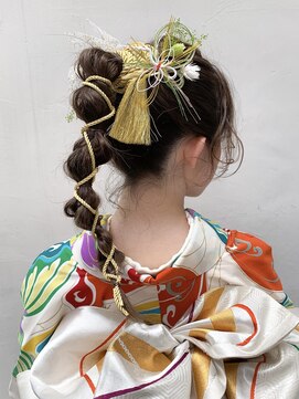 トルネード(TORNADO) 成人式ヘア卒業式ヘア水引きヘア金箔ヘア ラメ紐アレンジK0907