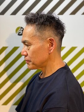 バーバーバー 四谷(BARBER-BAR) ヨーロピアンナチュラルパーマスタイル