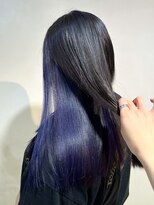 アズール 草加(azule) インナーカラーイヤリングカラー　バイオレット　ツヤ髪スタイル
