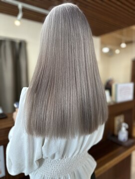 ブリッツ レボ(BLITZ-REVO) シナモンベージュ　ひろ