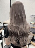 中明度グレージュ/ブリーチ