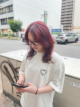 アイリー 名古屋(A/LEE) 赤ヘアカラー／暖色