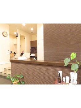 [新琴似/新川]パリのカット技術をご提供。ジャズやクラシックが流れるこだわりの店内でご褒美タイムを♪