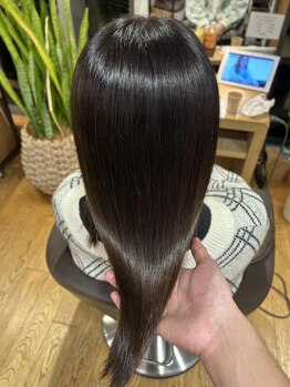 クララ 柏の葉T-SITE店(CLALA)の写真/当店自慢の髪質改善酸熱トリートメントがオススメ！髪質に合わせたケアで、理想の美艶に。