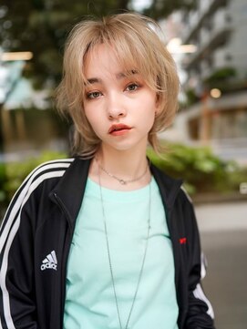 ギークス(GEEKS) 【GEEKS渋谷】ブロンドベージュ/ウルフカット/春カラー/20代30代