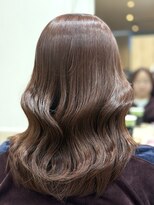 フルブルーム 東林間(fullbloom)&nbsp;くびれミディアムピンクベージュケアカラーレイヤーカット