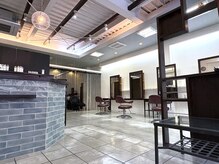 ミーテ(mi:te)の雰囲気（ゆったりとした明るい店内）