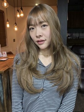 トレス(TRESS) レイヤーカット/くすみベージュ/ブリーチなしカラー/くびれヘア