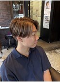 ダブルカラー ダークベージュカラー 前下がりセンターパート