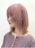 ハイトーン切りっぱなしショートボブミルクティーピンクベージュ