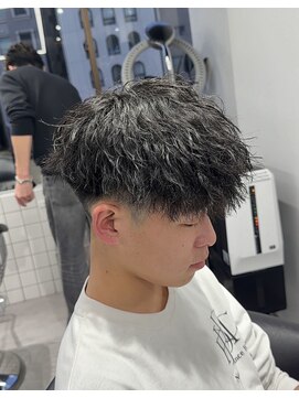 ステラ(STELLA) メンズパーマ/メンズカット/眉毛サロン/ツイストスパイラル