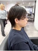透け感のあるウルフ風ハンサムショート