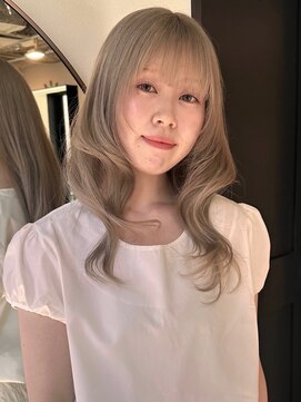 フリーク(FLEEK) グレージュ