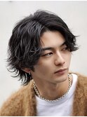 渋谷シャドウパーマメンズカット波巻きセンターパートウルフ入学