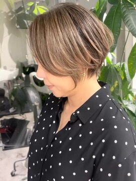 hair salon Heir【4月19日NEW OPEN(予定)】 くびれショート40代50代グレイカラー白髪染め白髪ぼかし