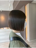 オリーブカラー