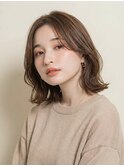 【静岡エリア】シアーベージュ×外ハネくびれボブ