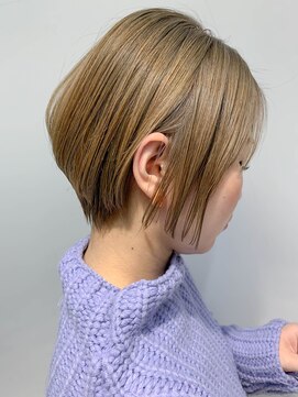 テトヘアー(teto hair) ミルクティベージュ 、イルミナカラー、ショートボブ