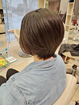 グランシュ 青葉台店(GranCieux) 前下がりレイヤーボブ☆