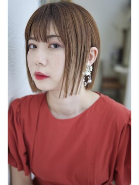 フィオ(fio) 【fioフィオ】モードなハイトーンボブ