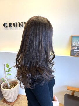 グランウェイ(GRUNWAY) ロングレイヤー×アッシュベージュ