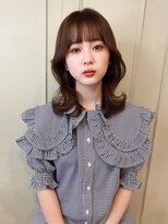 大人可愛いくびれミディアムぱつっとバング