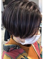 シェルハ(SHELHA) ヴァイオレットハンサムショートハイライトショートカット
