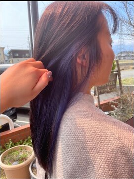 美容室 メザミー MESAMIES ナチュラルブラウン+パープルイヤリングカラー ストレートロング