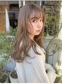 ミディアムレイヤー×ミルクティーベージュ