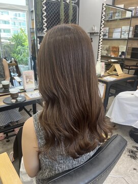 クロムス 梅田茶屋町店(clomus) ミルクベージュ