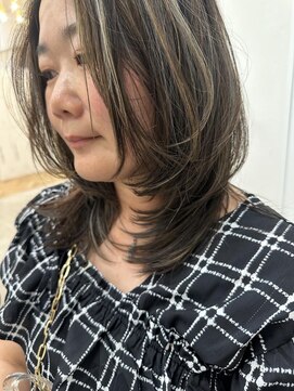 ロミー 本厚木(ROMMY.) 大人可愛いレイヤーカットどの世代も似合う◎ひし形