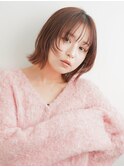 顔まわりレイヤー/切りっぱなしボブ/ナチュラル/外ハネ