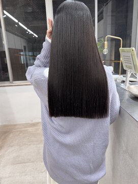 シアー(siar) 切りっぱなし　韓国　ブリーチ無し　髪質改善　縮毛矯正