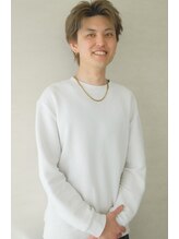 フルールバイアヴァンスクロス(Flulu by avance. cross) 桑原 希吏