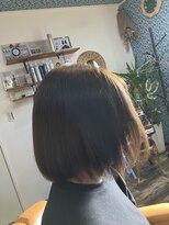 美容室ひろ&nbsp;カット＋ヴィラロドラカラー＋髪質改善TR