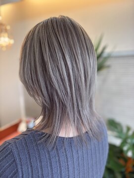ニコヘアー(niko hair) ハイトーンなウルフレイヤー