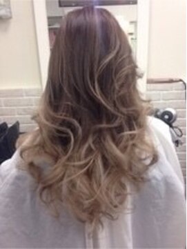 アンク クロス 新宿店(ANKHCROSS) グラデーションベージュ