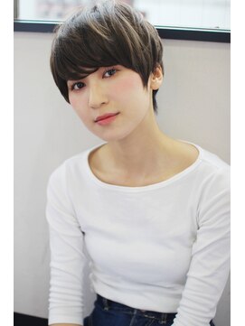 レイラバイアフロート 吉祥寺(Lila by afloat) 【畑中正敏】ナチュラルなひし形大人ショート