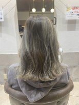 アンプヘアー 六地蔵店(unpeu hair) シルバーバレイヤージュ