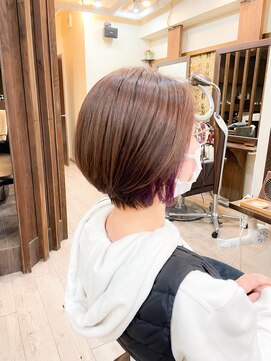 ヘアリゾート フロム ココ(HairResort fromCoCo) イヤリングカラー&ショートボブ