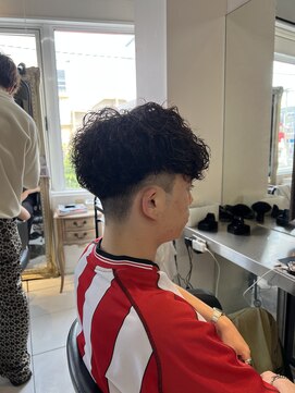 アイズ 海老名(AIZU) スペインカール　スパイラルパーマ　波巻きパーマ