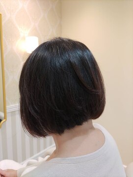 キラーナ(Kirana) ショートボブ