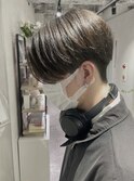 【定番人気】耳上前下がりセンターパート