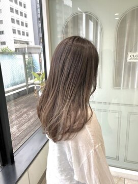 ザザ 高田馬場(ZA/ZA) ハイライトで作るグラデーションカラー