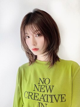 エールバイボヌール(Ere by Bonheur) 【西梅田堂島北新地】Twiceモモヘア風ウルフミディアムレイヤー