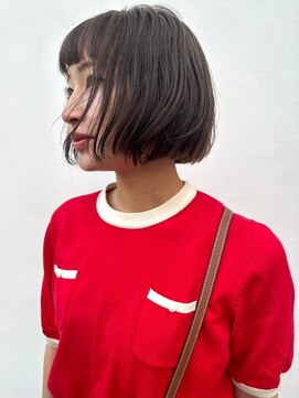 ヴヴ(Bub) 顔周りカット ミニボブ 艶トリートメント グレージュカラー 艶髪