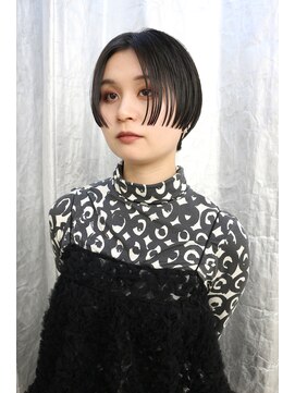 ステップボーンカット トーキョー(STEP BONE CUT TOKYO) 【ステップボーンカット】ショートスタイル/センターパート