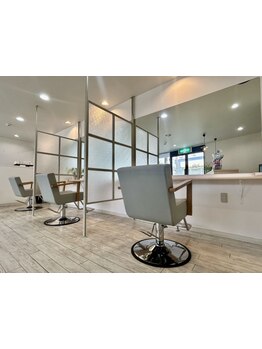 主婦の皆様を応援するサロン【siipi】では,相談しやすい丁寧なカウンセリングが30～50代の女性から大好評♪